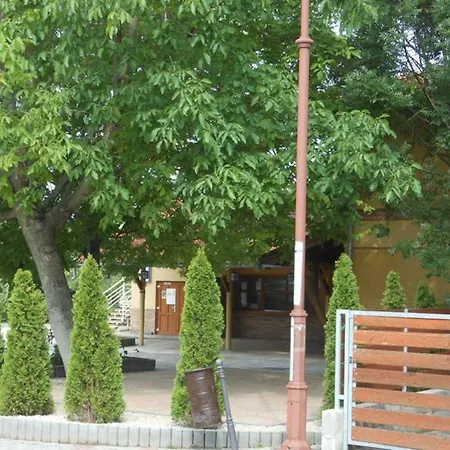 Casa vacanze Cozy Family At The Siófok